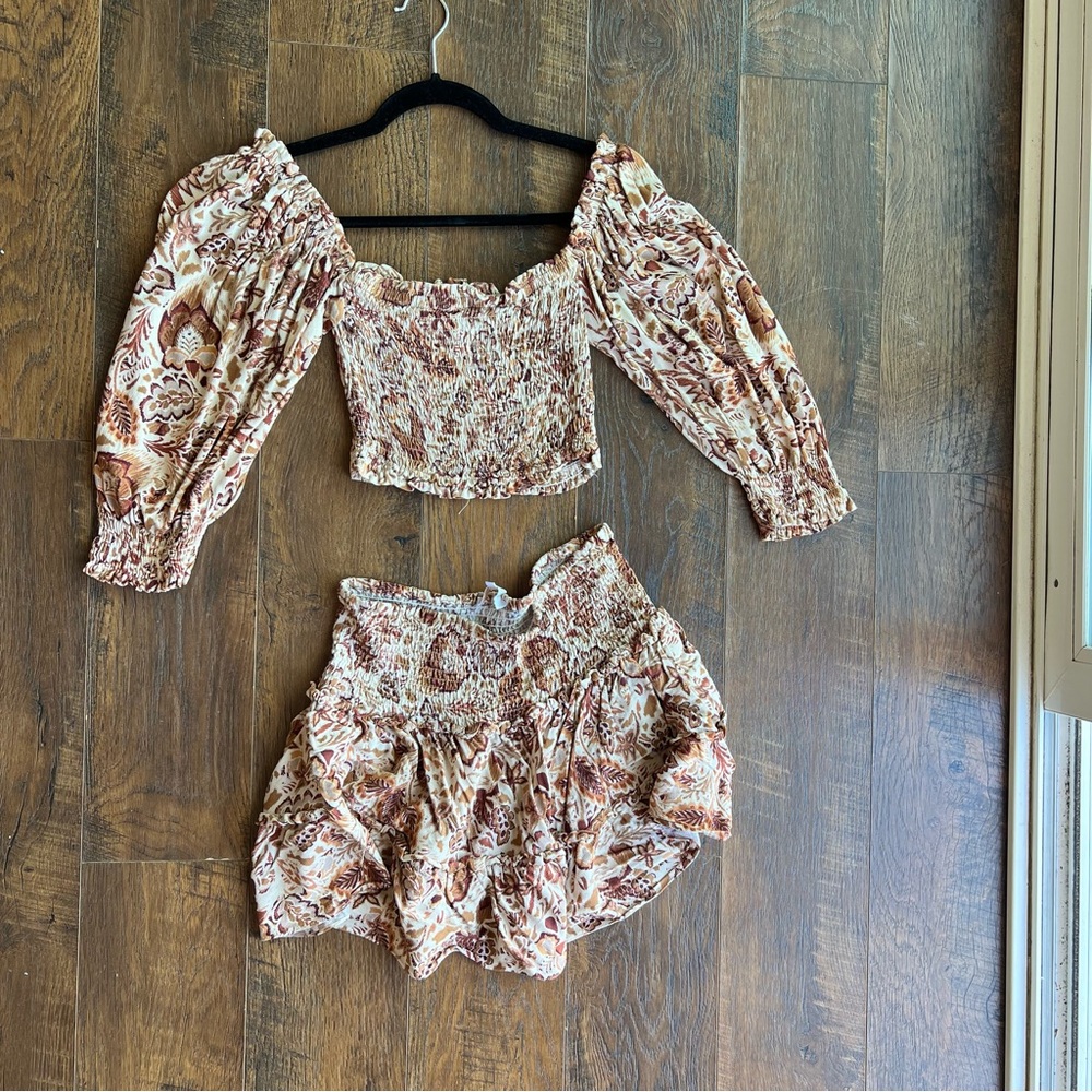 Mini skirt and crop top set, brown neutral, fits like a S/M